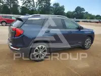 2018 GMC TERRAIN photo