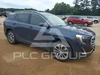 2018 GMC TERRAIN photo
