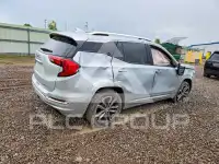 2018 GMC TERRAIN photo