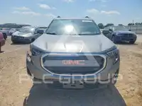 2018 GMC TERRAIN photo