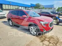 2018 GMC TERRAIN photo