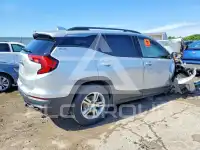 2018 GMC TERRAIN photo