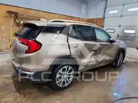 2018 GMC TERRAIN photo