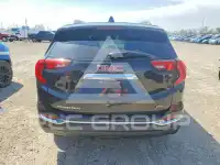 2018 GMC TERRAIN photo