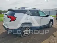 2018 GMC TERRAIN photo