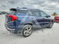 2018 GMC TERRAIN photo
