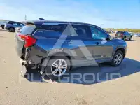 2018 GMC TERRAIN photo