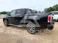 2018 GMC CANYON photo