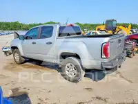 2018 GMC CANYON photo