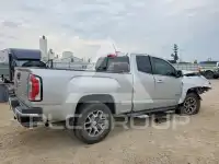 2018 GMC CANYON photo