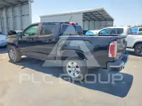 2018 GMC CANYON photo