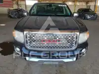 2018 GMC CANYON photo