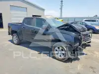 2018 GMC CANYON photo
