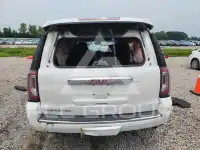 2018 GMC YUKON photo