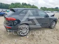 2018 Porsche Cayenne photo