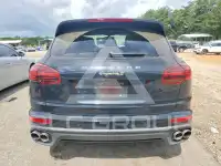 2018 Porsche Cayenne photo