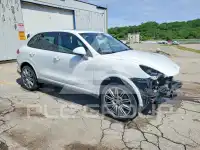 2018 Porsche Cayenne photo