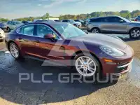 2018 Porsche Panamera photo