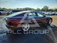 2018 Porsche Panamera photo
