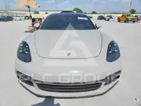 2018 Porsche Panamera фото