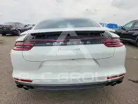 2018 Porsche Panamera фото