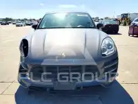 2018 Porsche MACAN photo