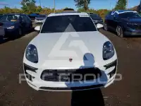 2018 Porsche MACAN photo