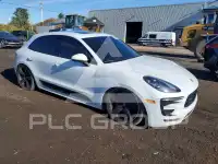 2018 Porsche MACAN photo