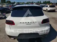 2018 Porsche MACAN photo