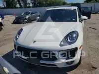 2018 Porsche MACAN photo