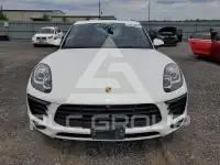 2018 Porsche MACAN photo