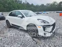 2018 Porsche MACAN photo