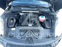 2018 Porsche MACAN photo