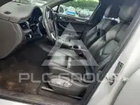 2018 Porsche MACAN photo