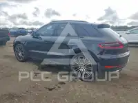 2018 Porsche MACAN photo