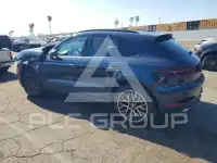 2018 Porsche MACAN photo