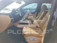 2018 Porsche MACAN photo