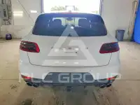 2018 Porsche MACAN photo