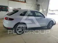 2018 Porsche MACAN photo