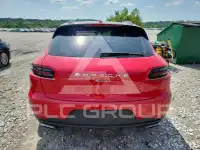 2018 Porsche MACAN photo