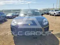 2018 Porsche MACAN photo
