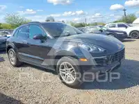 2018 Porsche MACAN photo