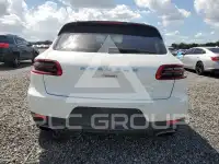 2018 Porsche MACAN photo