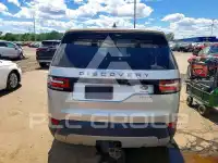 2018 Land Rover Discovery photo