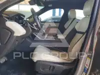 2018 Land Rover Range Rover photo