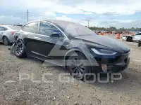 2018 Tesla Model X photo