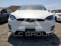 2018 Tesla Model X фото