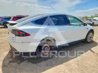 2018 Tesla Model X фото