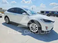 2018 Tesla Model X photo