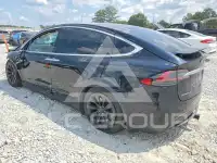 2018 Tesla Model X фото
